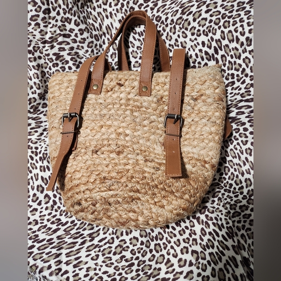 XIX PALMS Handbags - XIX Palms The Shore Break picnic cooler bag backpack.